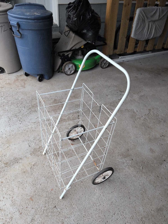 Used Shopping Cart for Groceries or Laundry