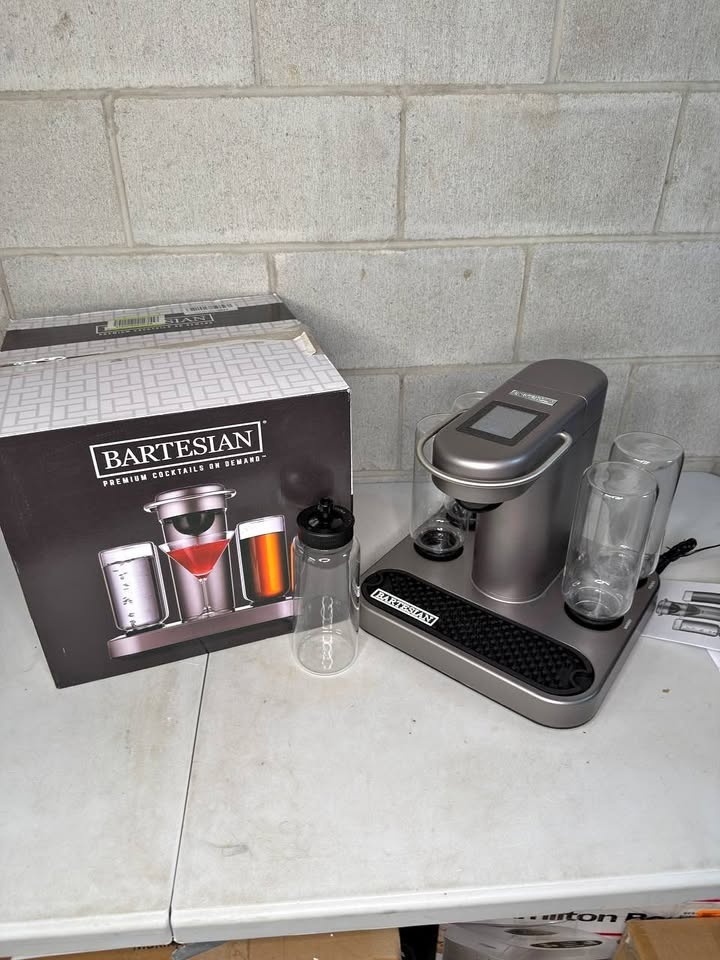 Bartesian Cocktail Machine