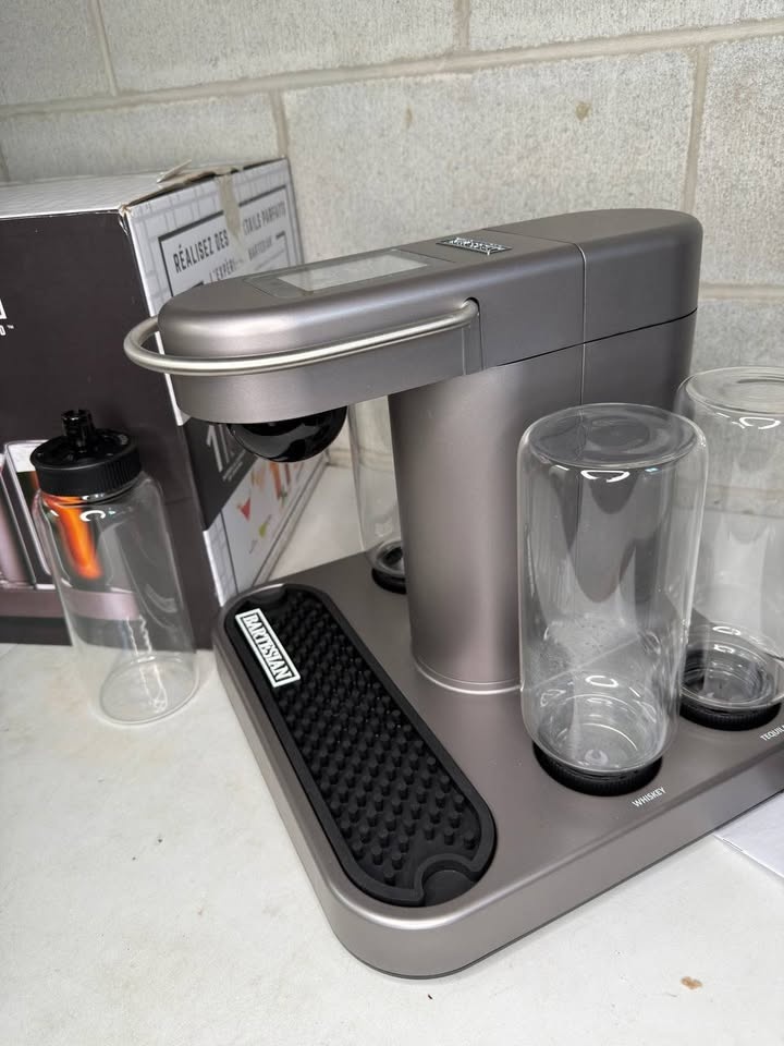 Bartesian Cocktail Machine - photo 2
