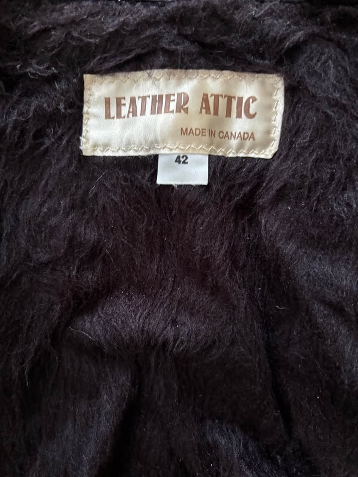 Vintage Leather Coat - photo 4