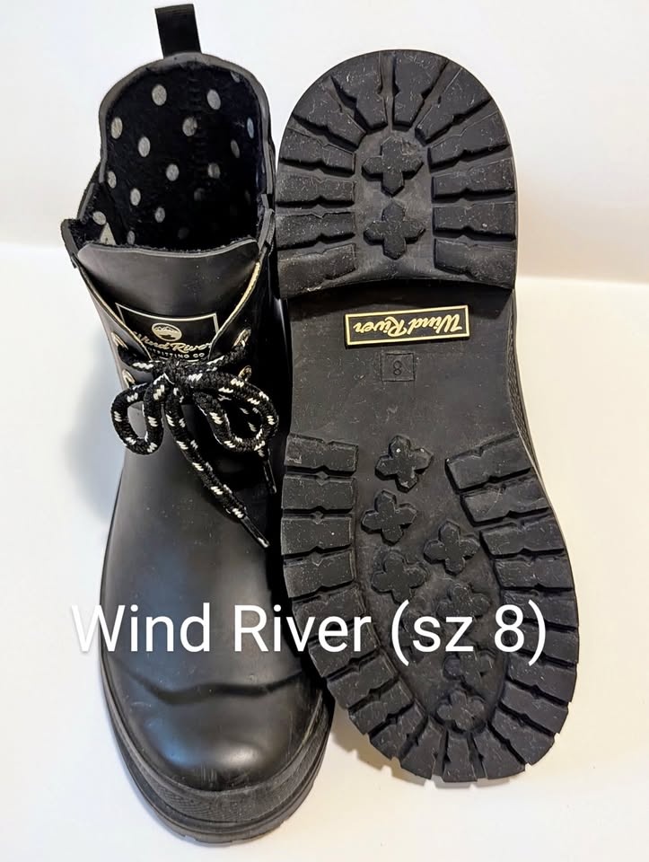 Women’s Waterproof Rubber Boots