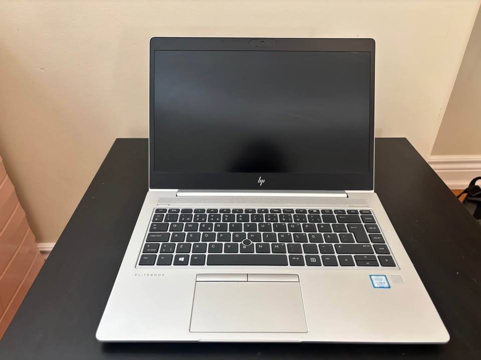 HP Elitebook 840 GS 14" i5 8GB RAM 256GB HD - photo 2