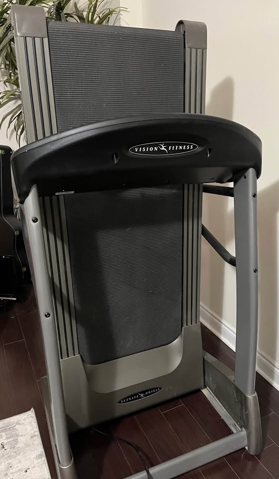 Vision Fitness Treadmill T9250 Deluxe Model - photo 3