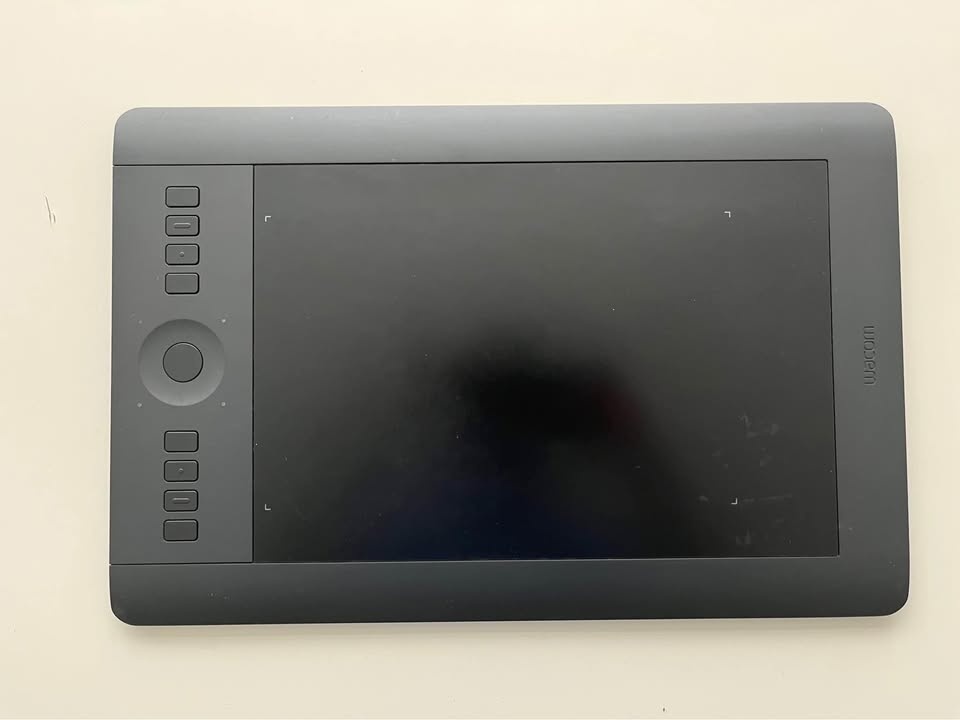 Wacom Intuos Pro Medium Tablet