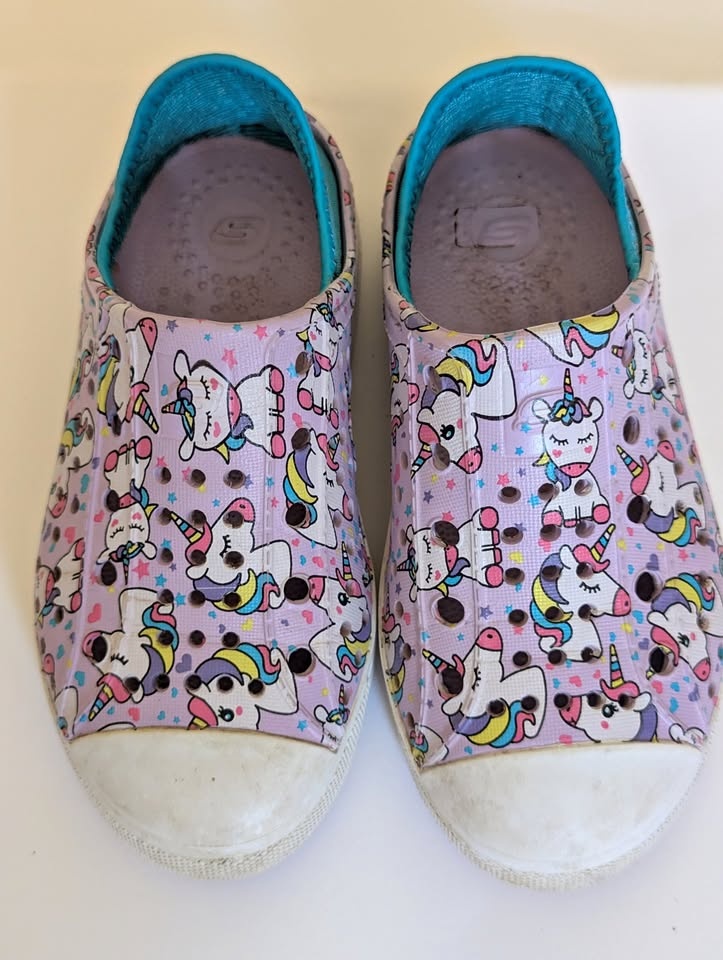 Sketchers Kid’s Guzman Sneakers Size 10