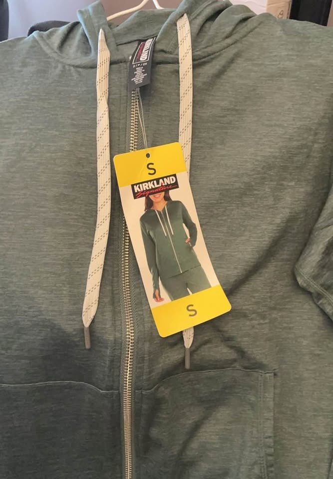 Woman’s lightweight full zip hoodie - photo 2