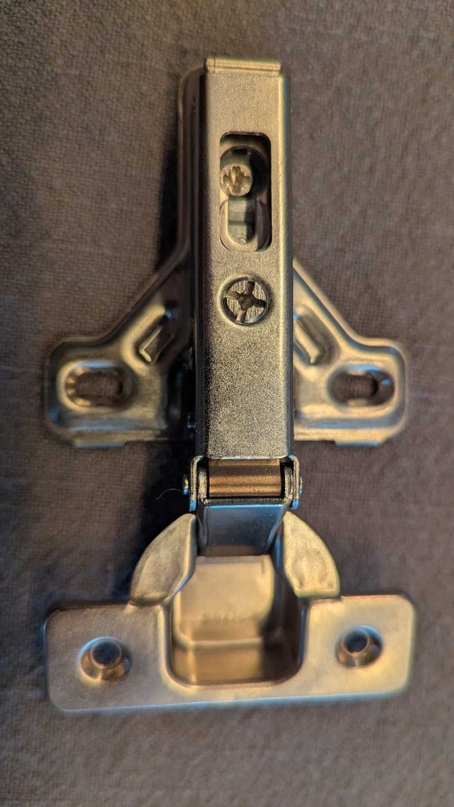 Salice Cabinet Hinges - 53 Pieces - photo 2