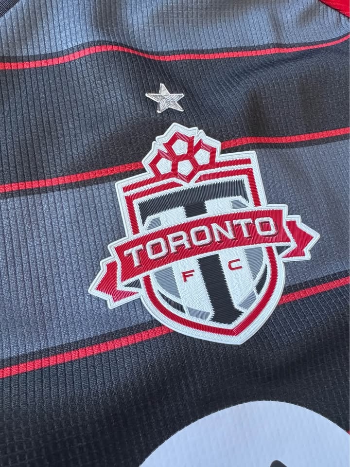 TFC home jersey - XL - photo 3