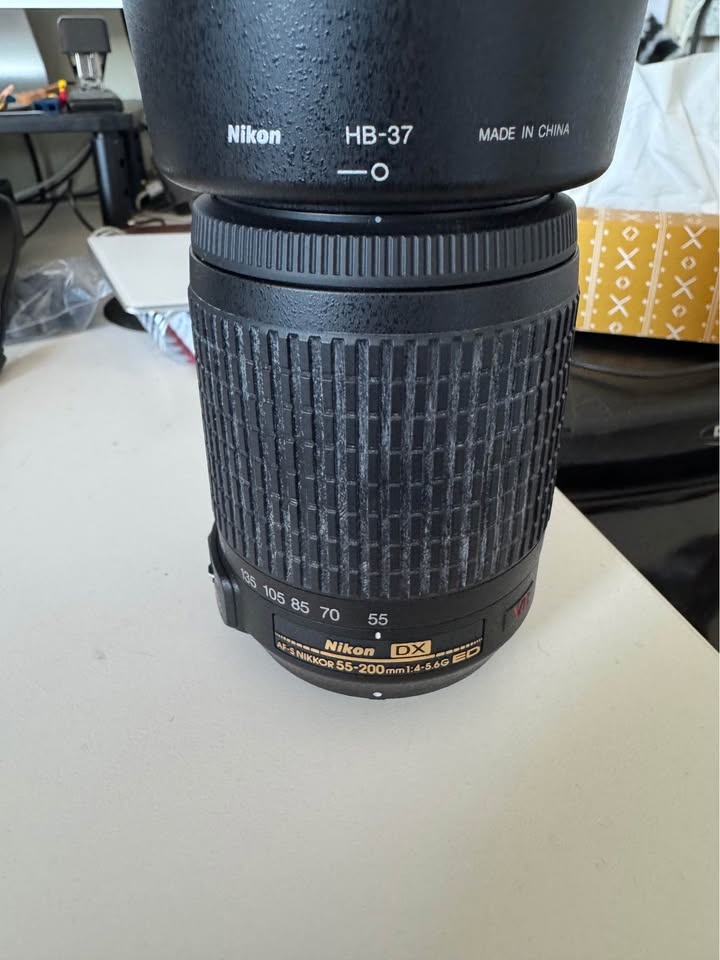 Nikon 55mm-200mm Lens - photo 2