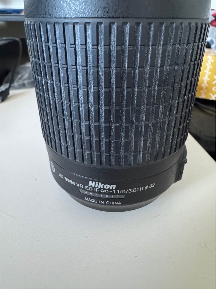 Nikon 55mm-200mm Lens - photo 3