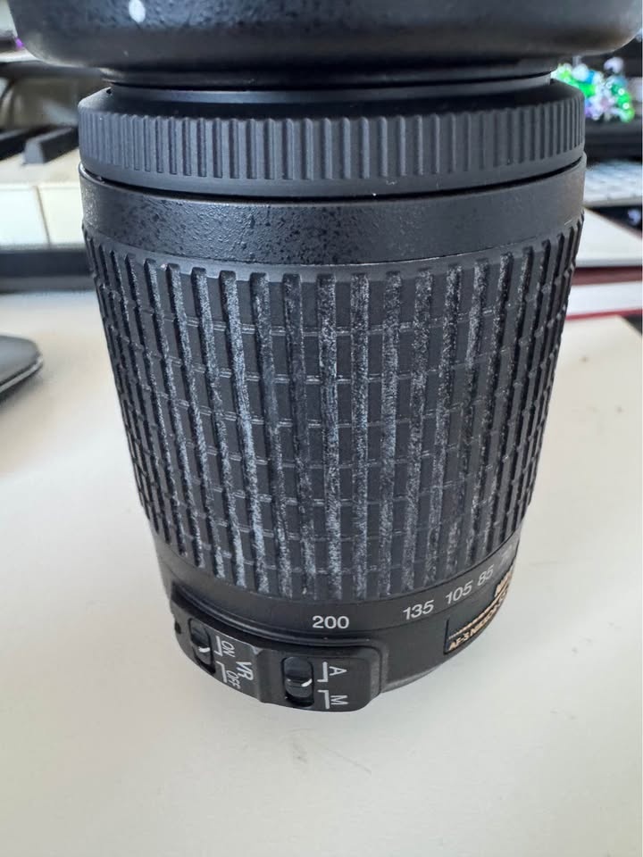 Nikon 55mm-200mm Lens - photo 5