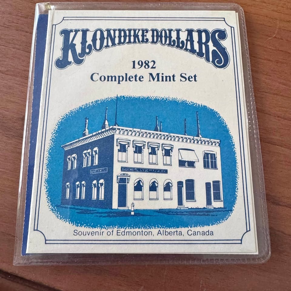 1982 Klondike Dollars Complete Set in Case