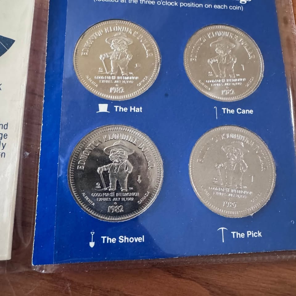 1982 Klondike Dollars Complete Set in Case - photo 3