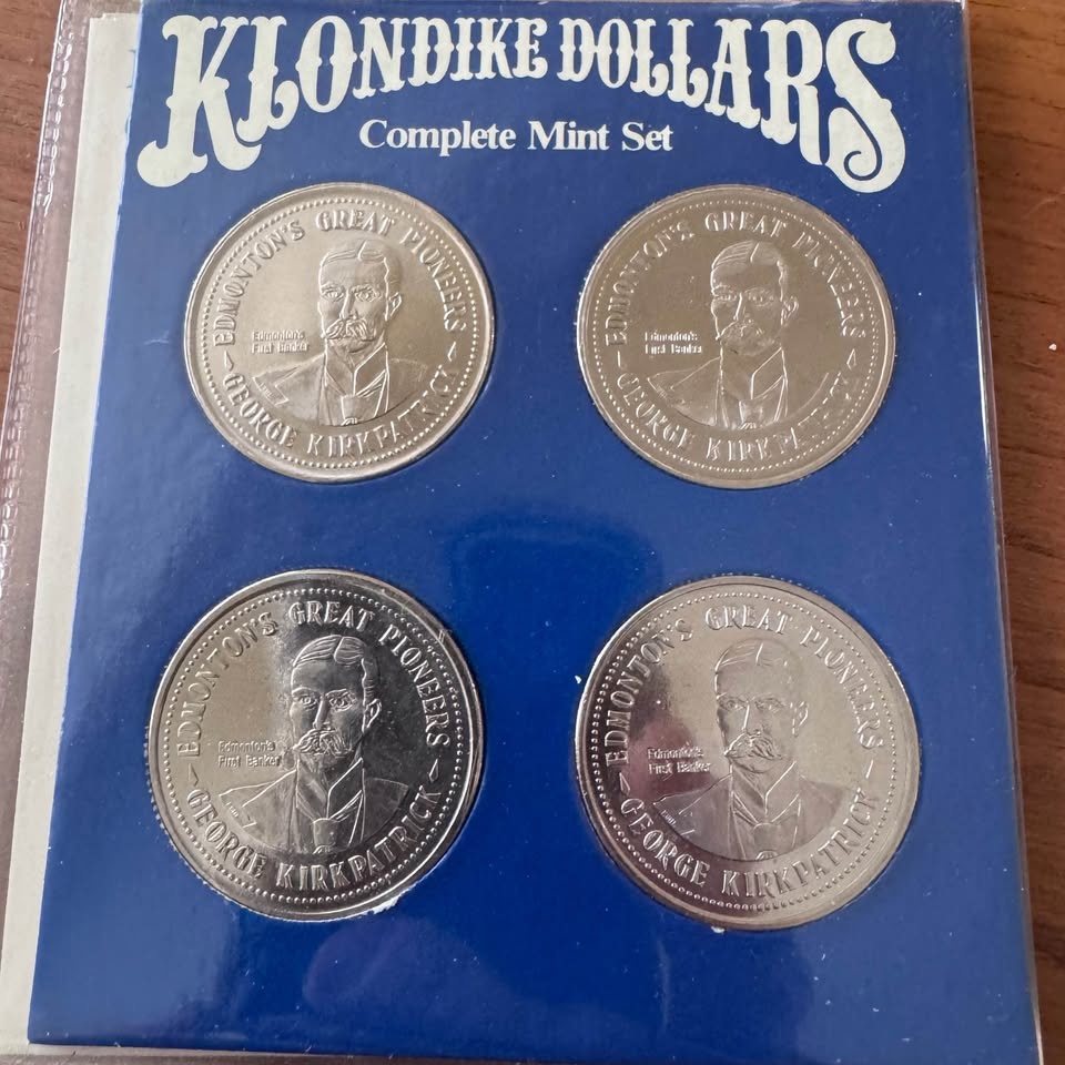 1982 Klondike Dollars Complete Set in Case - photo 4