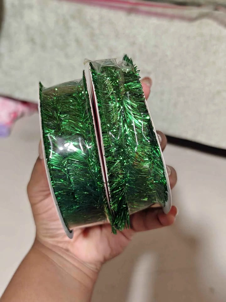 Christmas Wired Green Ribbon - 1in x 15ft