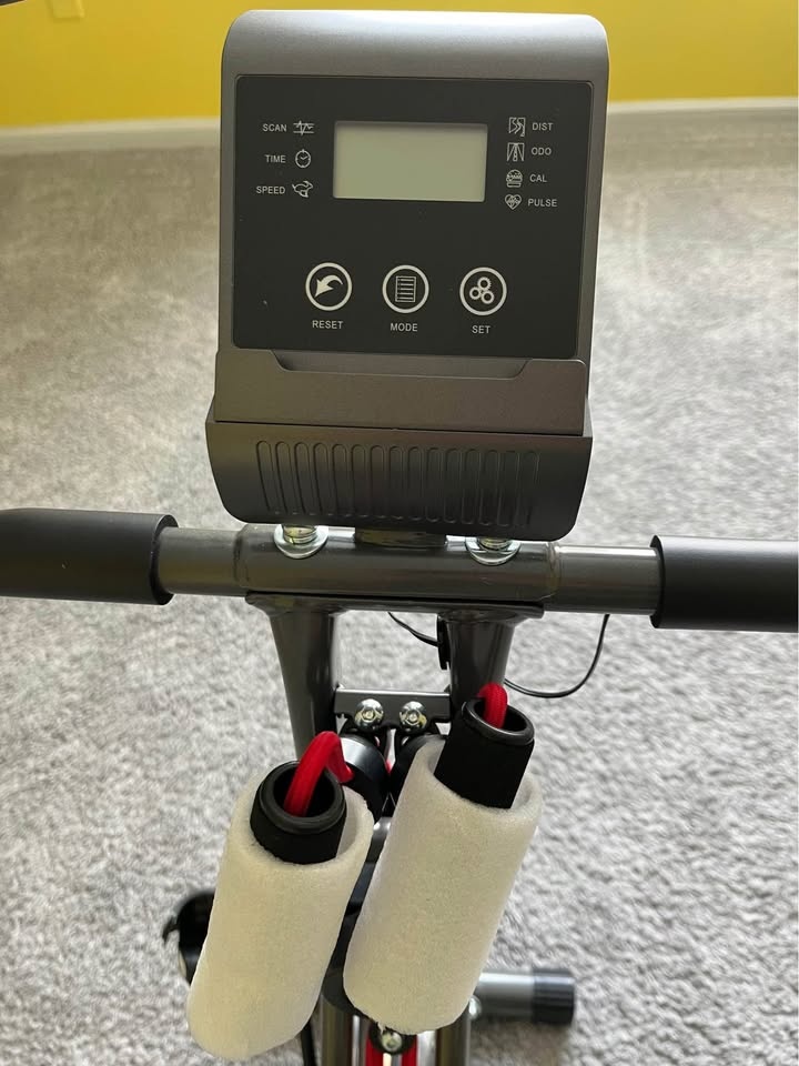 Workout Bike Assembled. Ready to Go. Foldable. Space Saver. - photo 5
