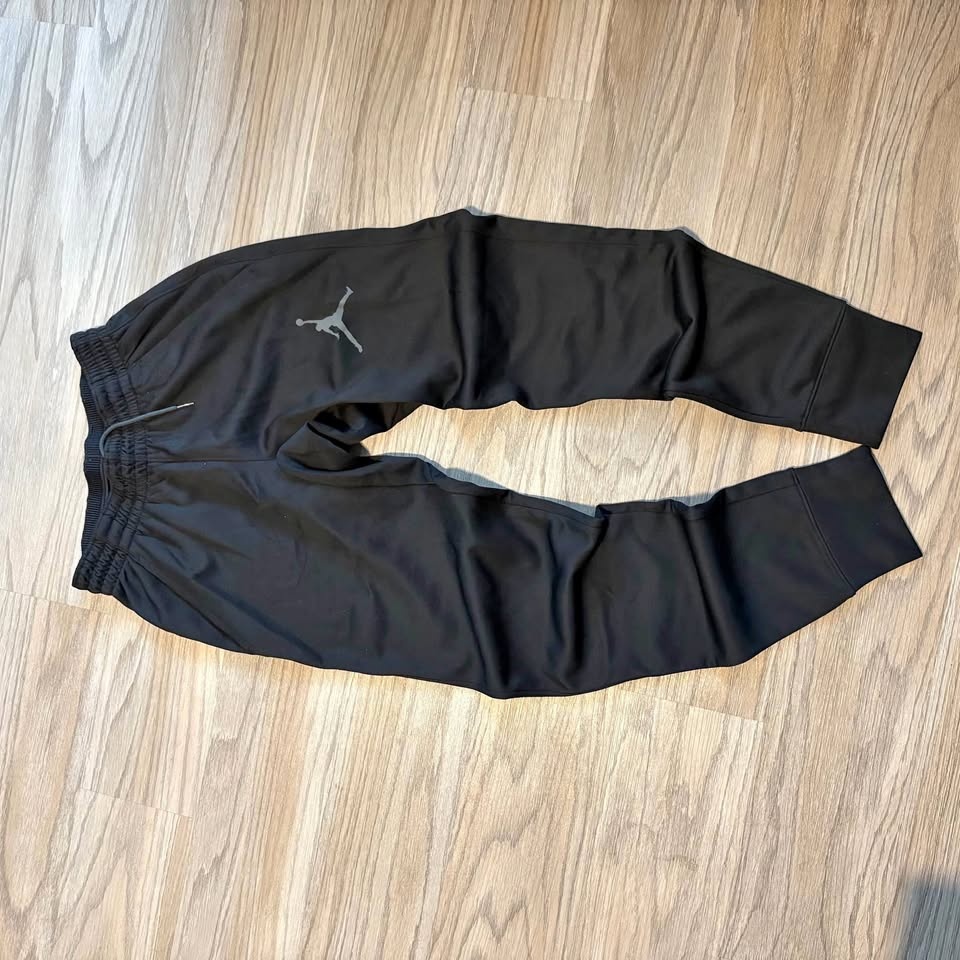 Jordan Performance Joggers - Small
