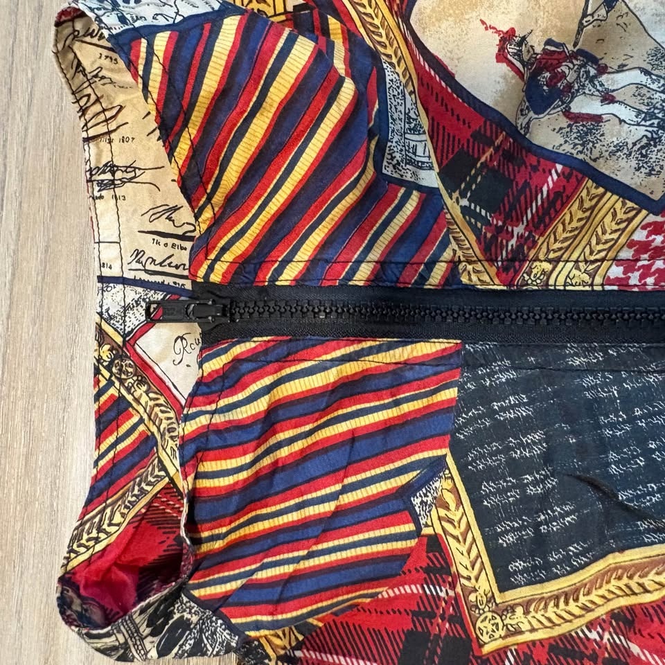 Vintage Bogari 100% Silk Bomber Jacket - photo 4