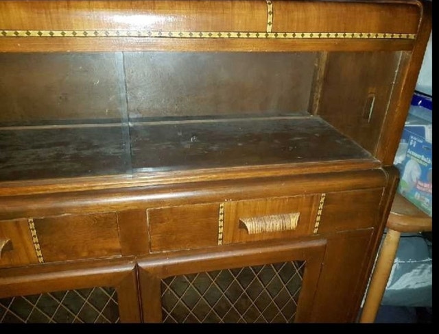 Antique Hutch - photo 3