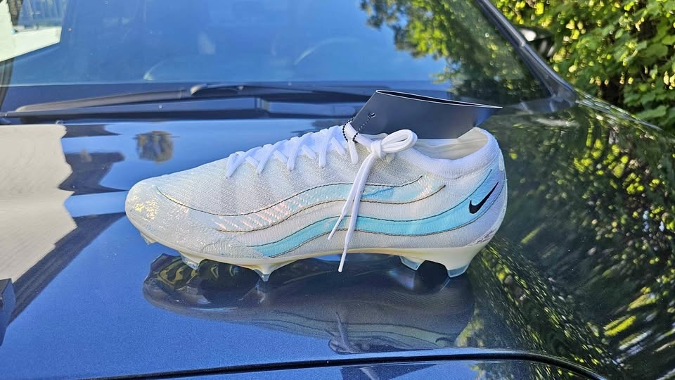 Nike ZM Vapor 16 Elite AM 95 SE FG Soccer Cleats