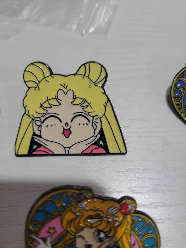 Sailor Moon Enamel Pins - photo 3