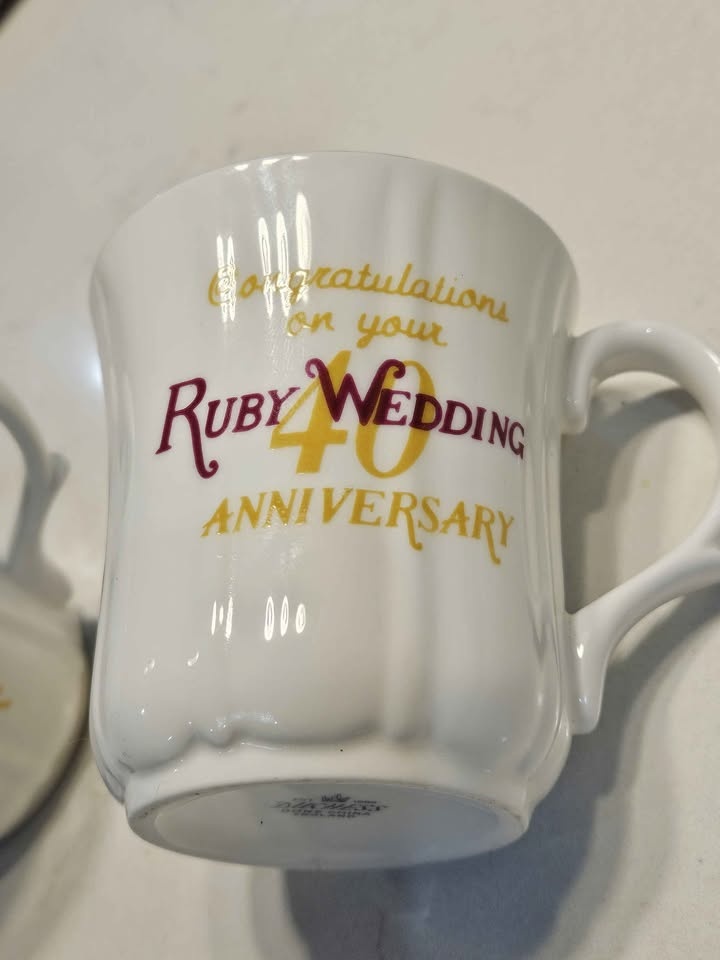 Pristine Vintage Duchess Bone China Mugs - 40th Ruby Anniversary - photo 4