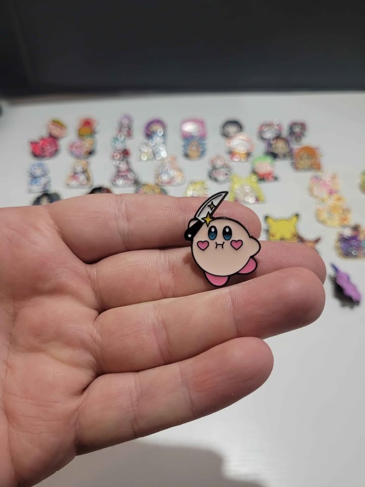 Kirby with a Knife Enamel Pin - photo 4