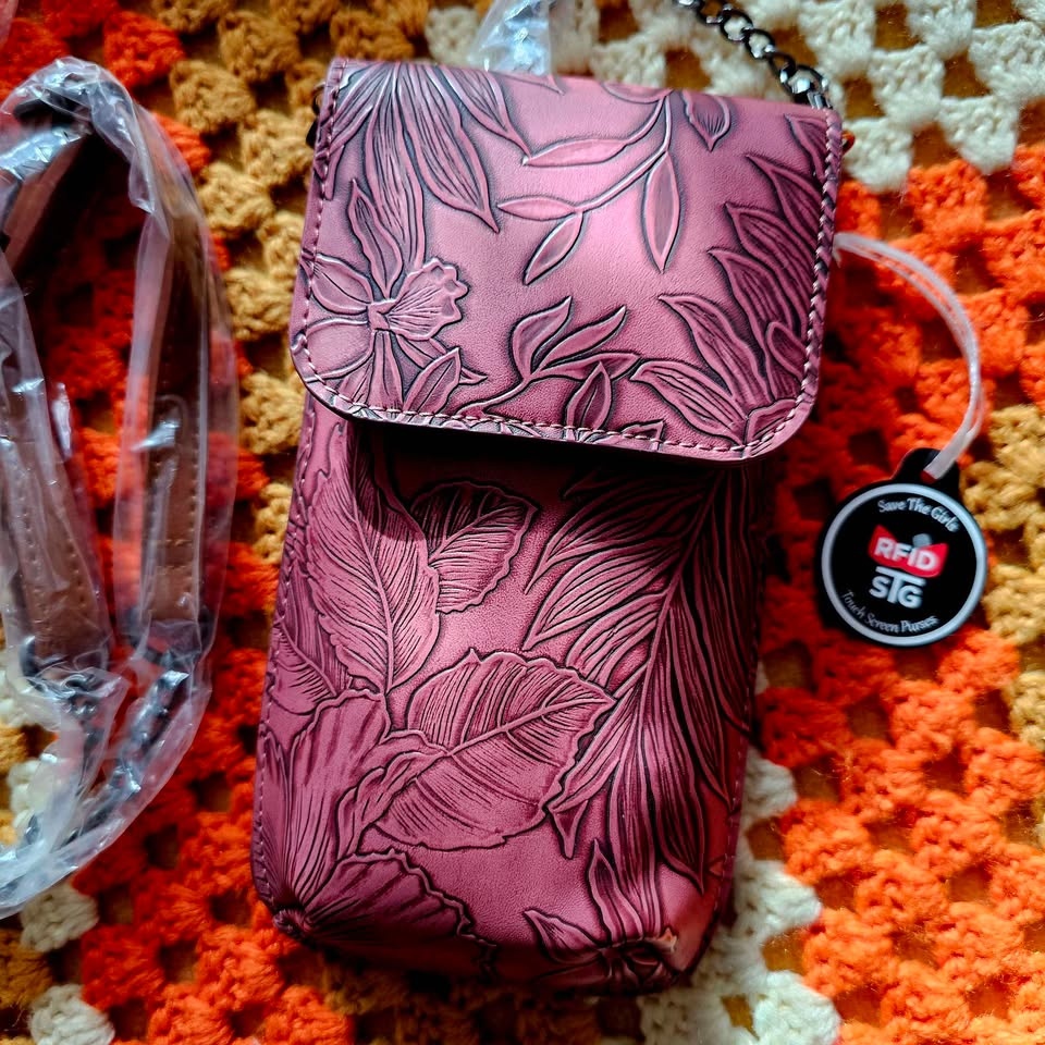 Save The Girls RFID Touchscreen Floral Crossbody Bag - Burgundy - photo 5