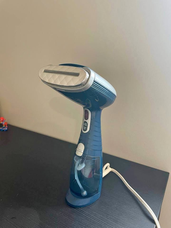 Conair Handheld Garment Steamer for Sale - Like New!