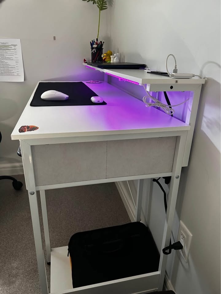 Gaming Desk with RGB Lights - photo 3