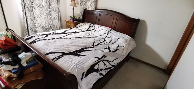 Solid Wood King Size Sleigh Bed