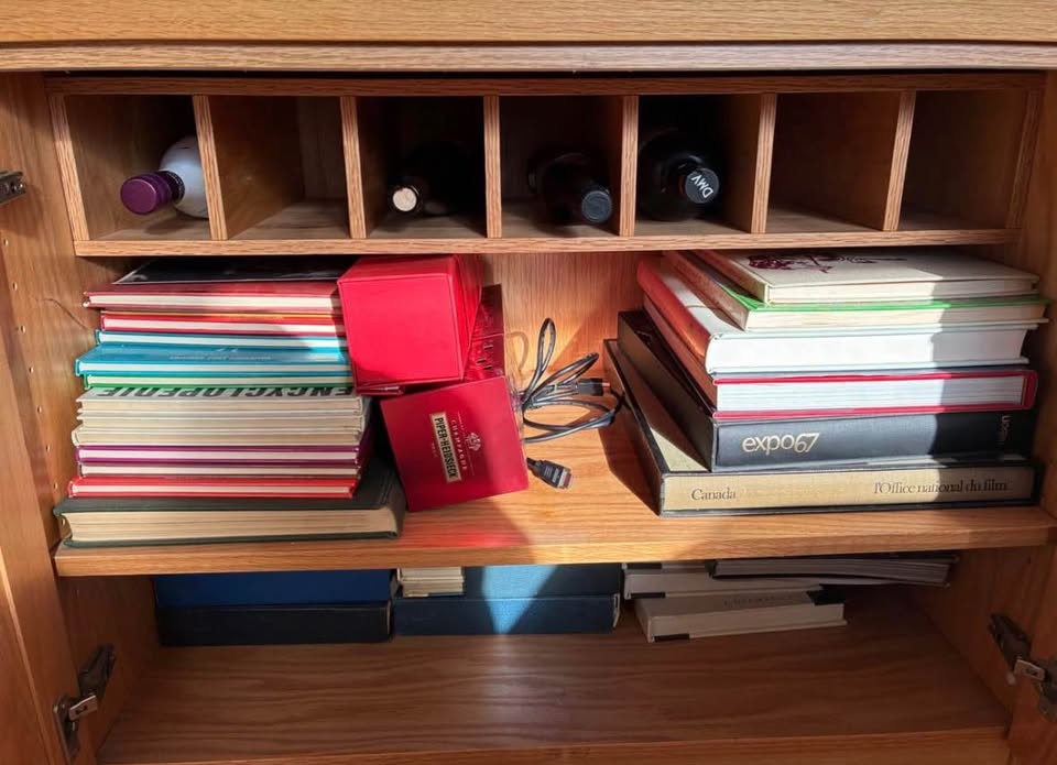 Solid Oak Bookshelf with Built-in Lighting (1999) - photo 3