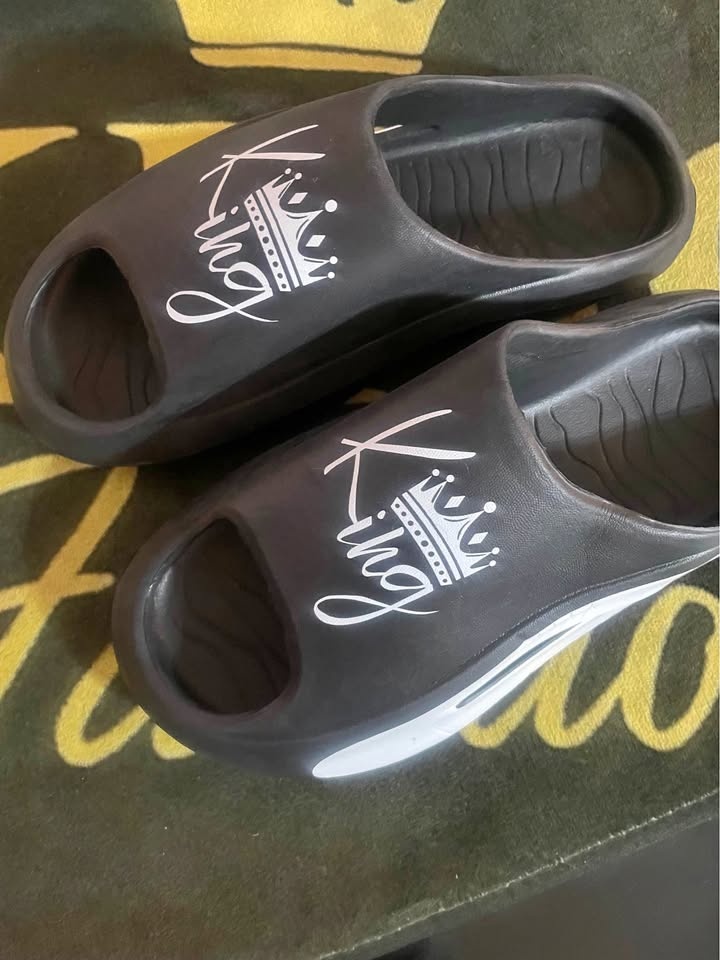 Fashionable Non-Slip Slide Sandals
