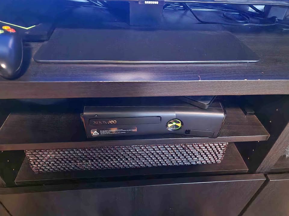 Amazing sale xbox360 rgh with cfw
