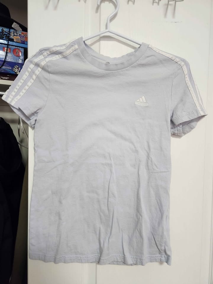 Adidas & Under Armour Athletic Tops Bundle (XS–S) - photo 3