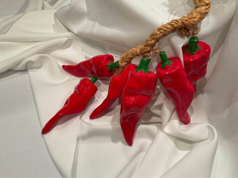 Vintage Italian Ceramic Red Chili Pepper Ristra Decor - photo 3