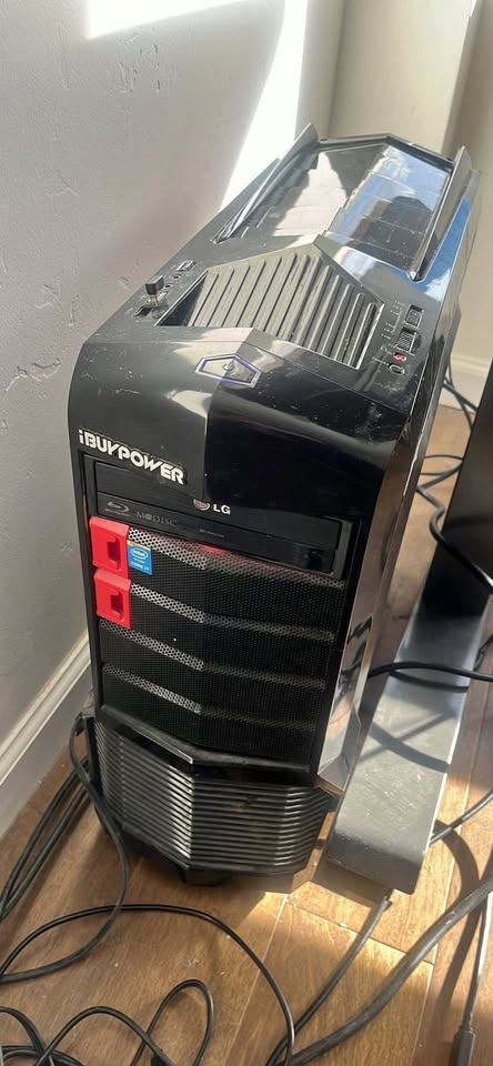 iBUYPOWER Gaming PC Intel Core i7 GTX 980 Ti