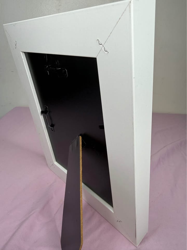 IKEA EDSBRUK White Photo Frame (5x7") - photo 3
