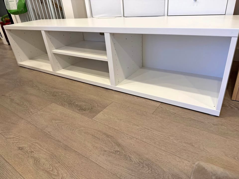 IKEA BESTÅ TV bench white