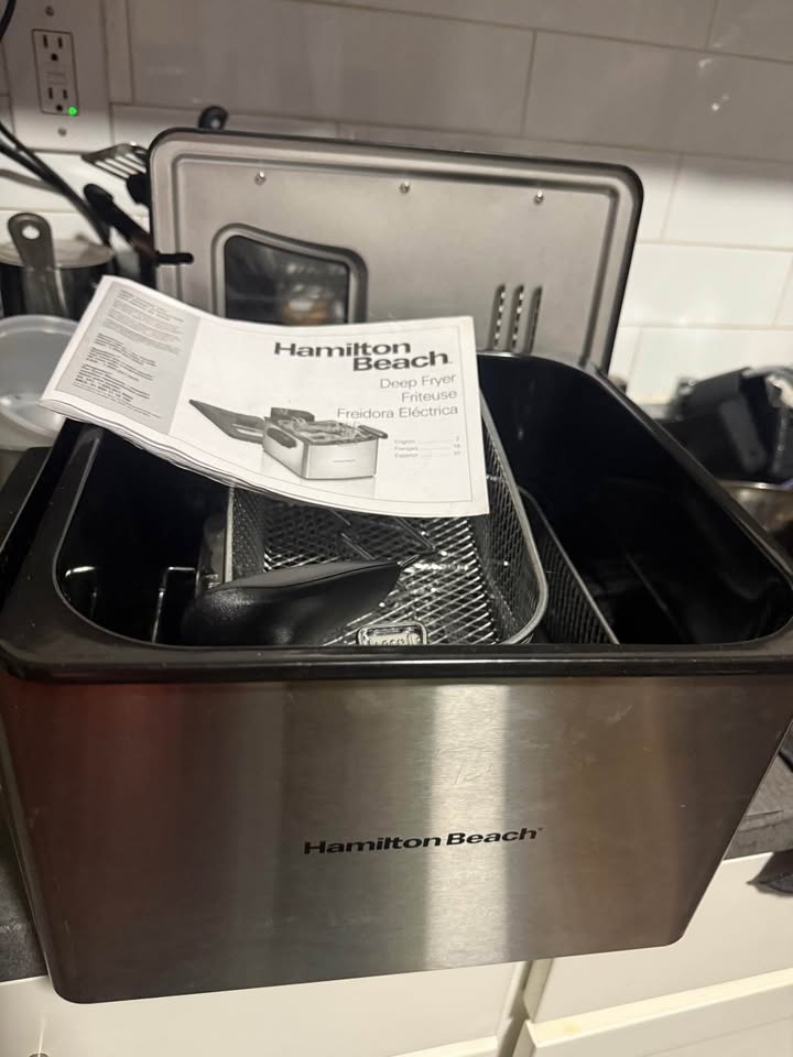 Hamilton Beach Electric Deep Fryer – Used, Good Condition - photo 3