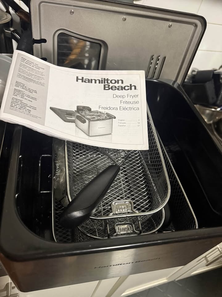 Hamilton Beach Electric Deep Fryer – Used, Good Condition - photo 4