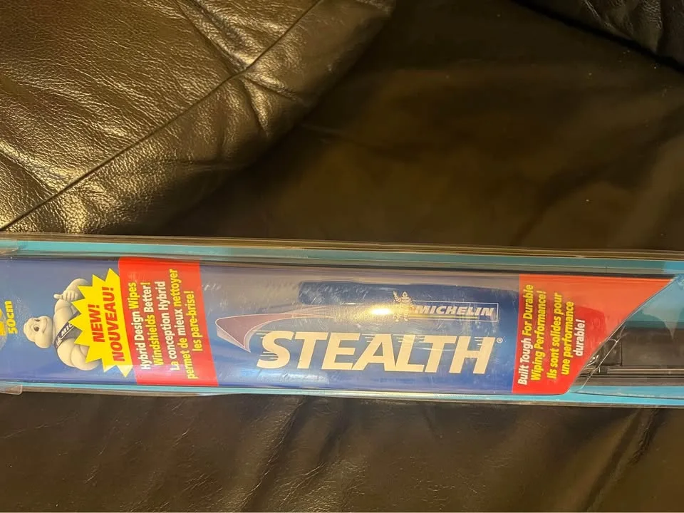 Brand New Michelin Stealth 20" 50cm Wiper-port union/401 image indicator(3)