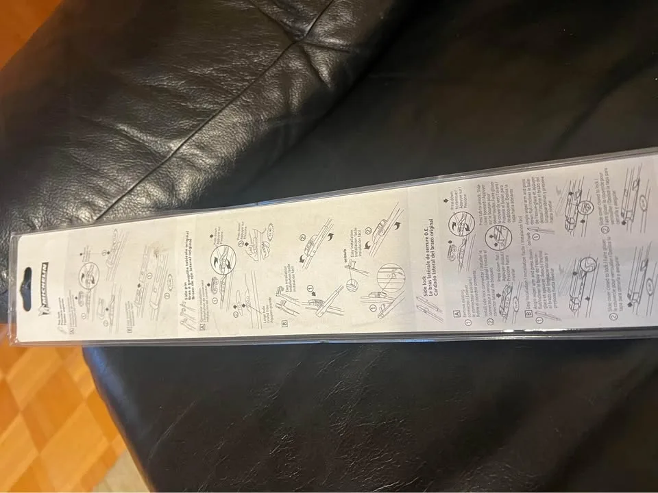 Brand New Michelin Stealth 20" 50cm Wiper-port union/401 image indicator(5)