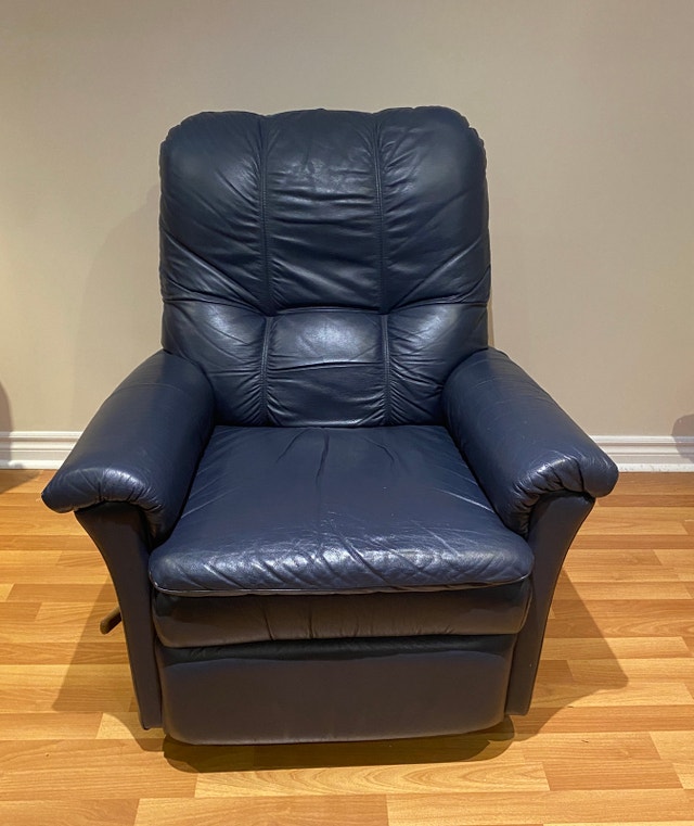 Navy Blue La-Z-Boy Leather Recliner