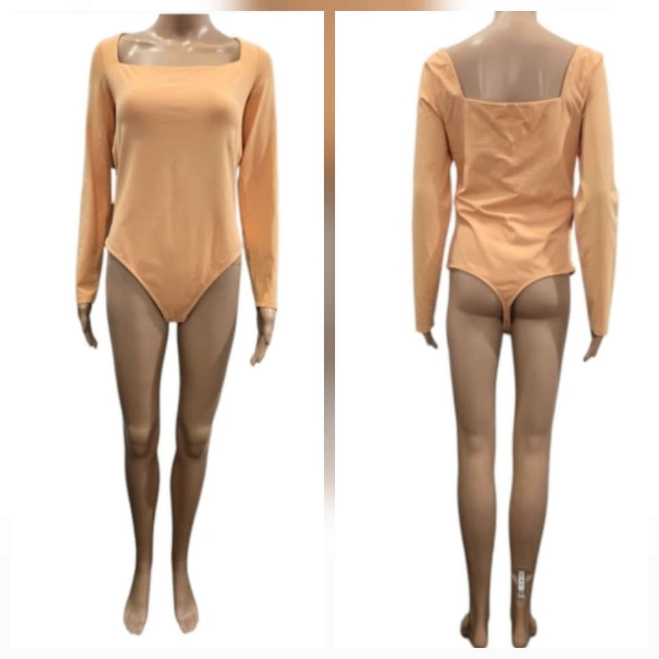BNWTT Aritzia Babaton Square Neck Contour Bodysuit Size L/XL - photo 3