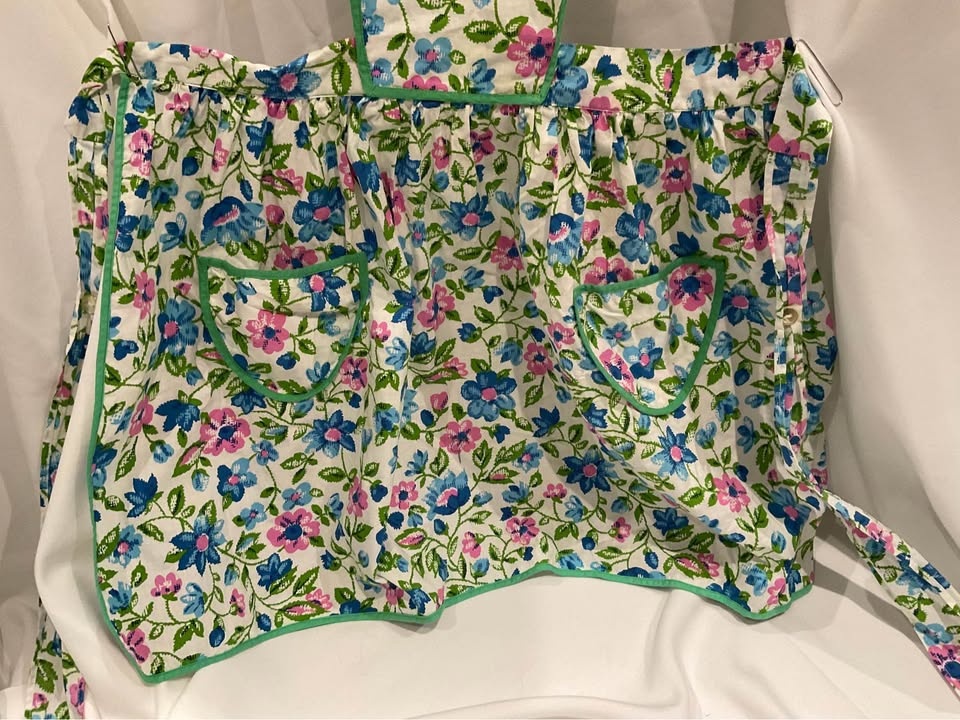 Vintage Full Apron Floral Pansy Print 1950’s - photo 3