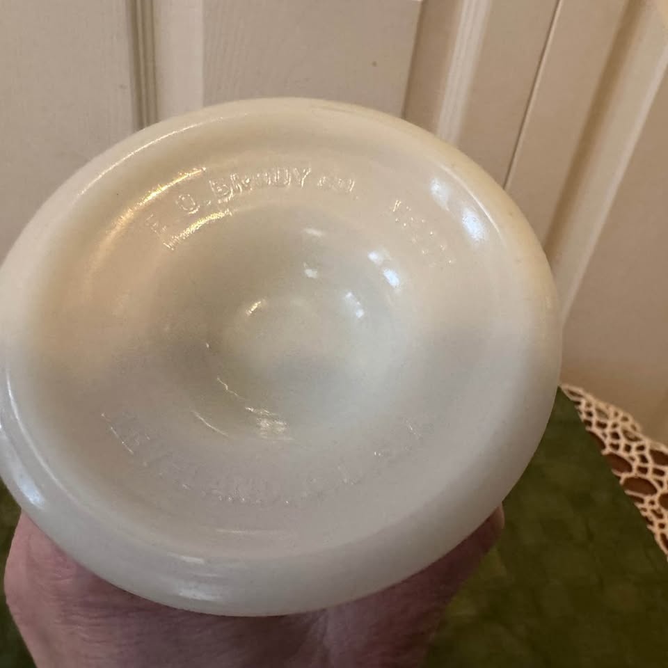 E.O. Brody Co Milk Glass Pedestal Vase - photo 5