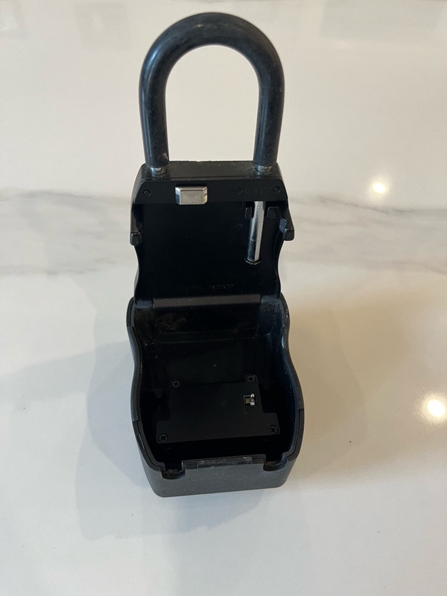 Master Lock Key Lockbox - photo 3