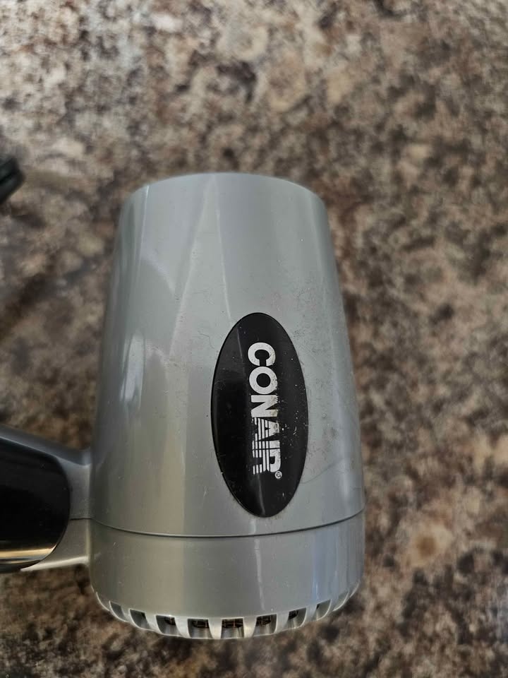 Compact Hair Dryer - photo 2