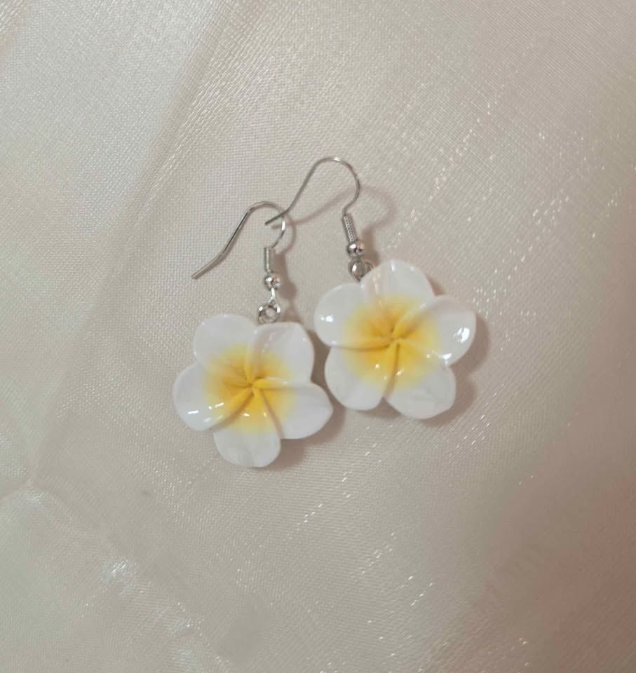 Floral Collection $2 each! 🌸 - photo 4